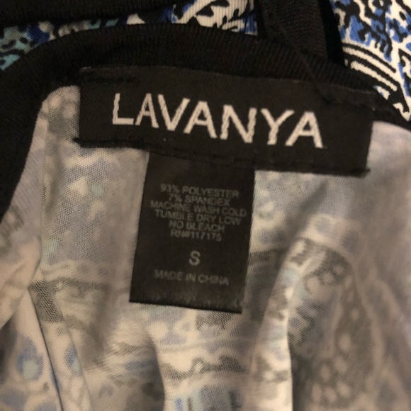 Lavanya Size S Tunic Dress With Bell Sleeves Patchwork Print Stretch Keyhole - Picture 7 of 7